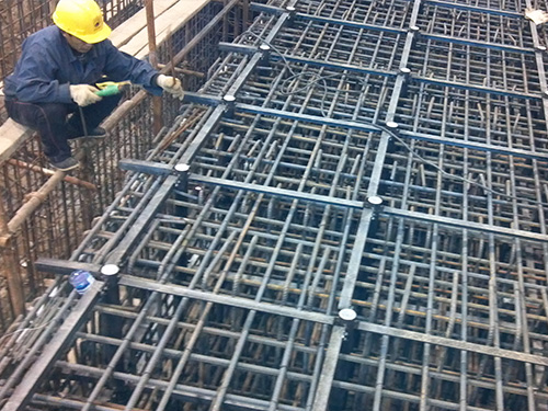 为北京现代汽车提供的道路模拟试验地基及铁地板